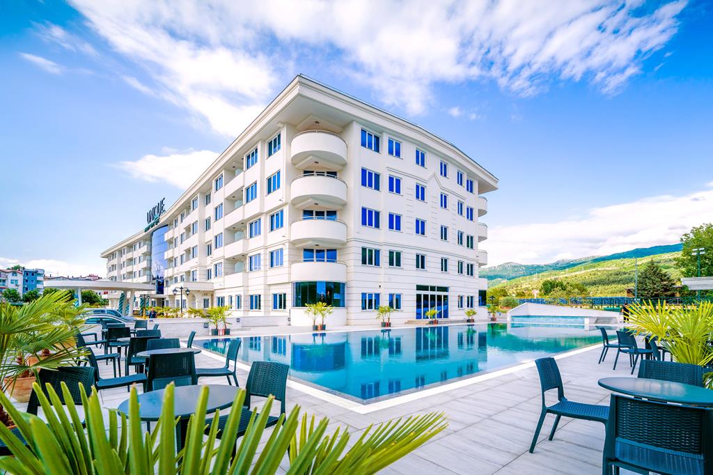 03BF474A4AA6784DADAA2D6AC2823DB1