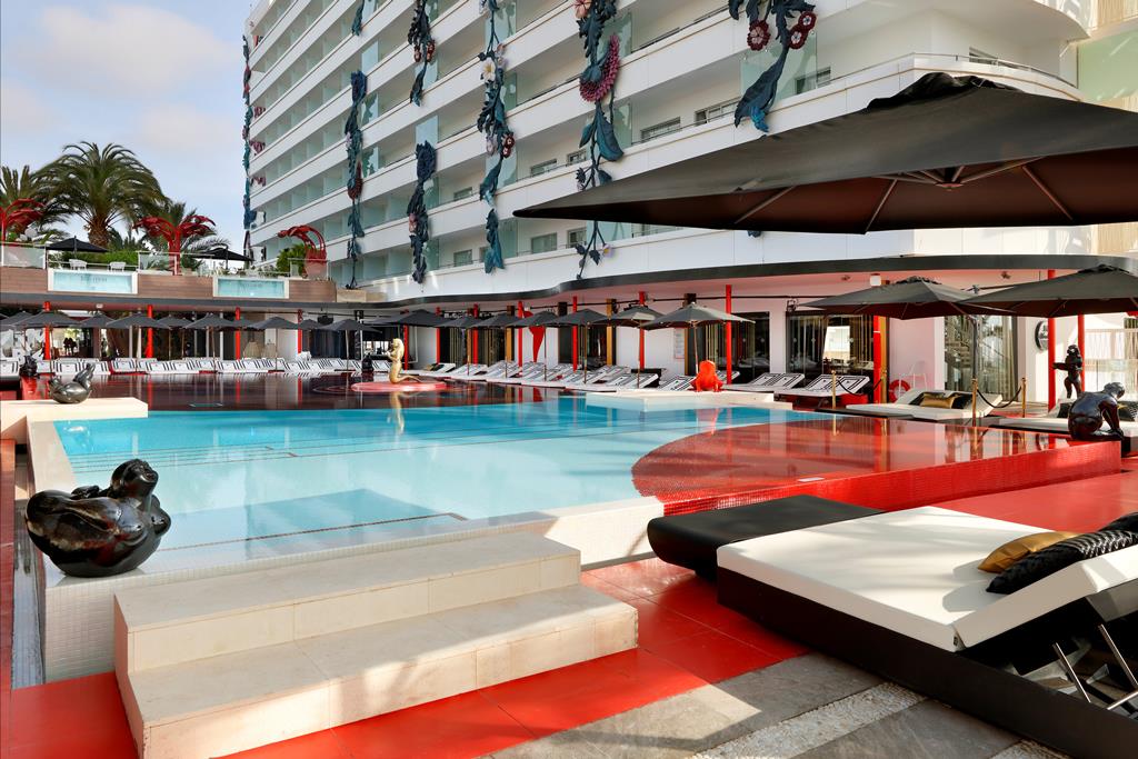 7C1D44254A7D8A40059A2BA77927FFF7