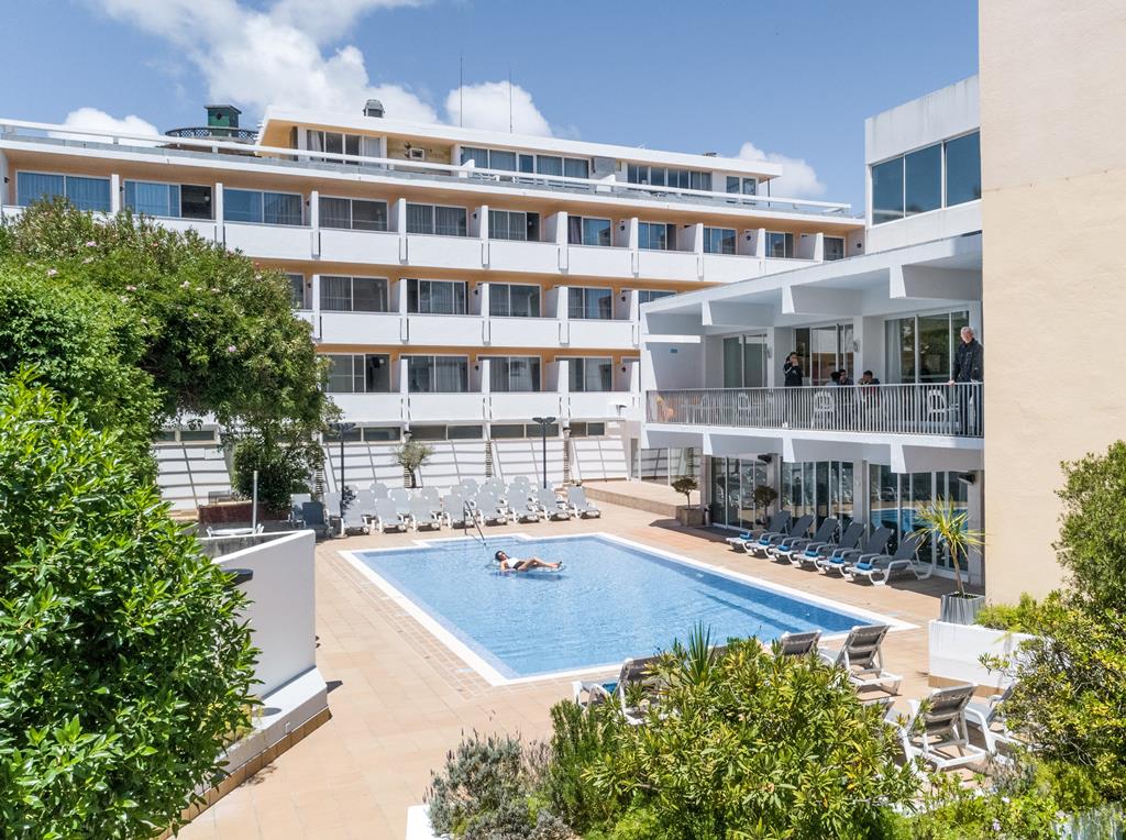 EDE76D89442884C42A9AE9412D0EB0E6